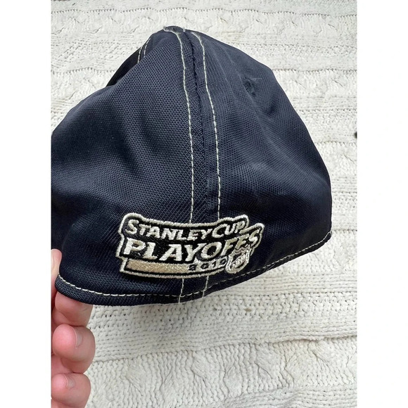 Chicago Blackhawks Reebok Black Hat - Picture 4 of 8